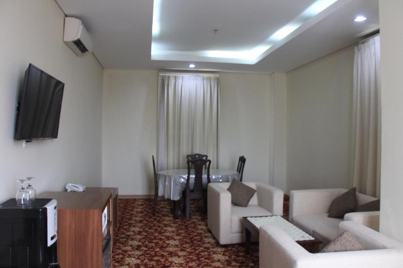 Hotel Namira Syariah Pekalongan Exterior photo